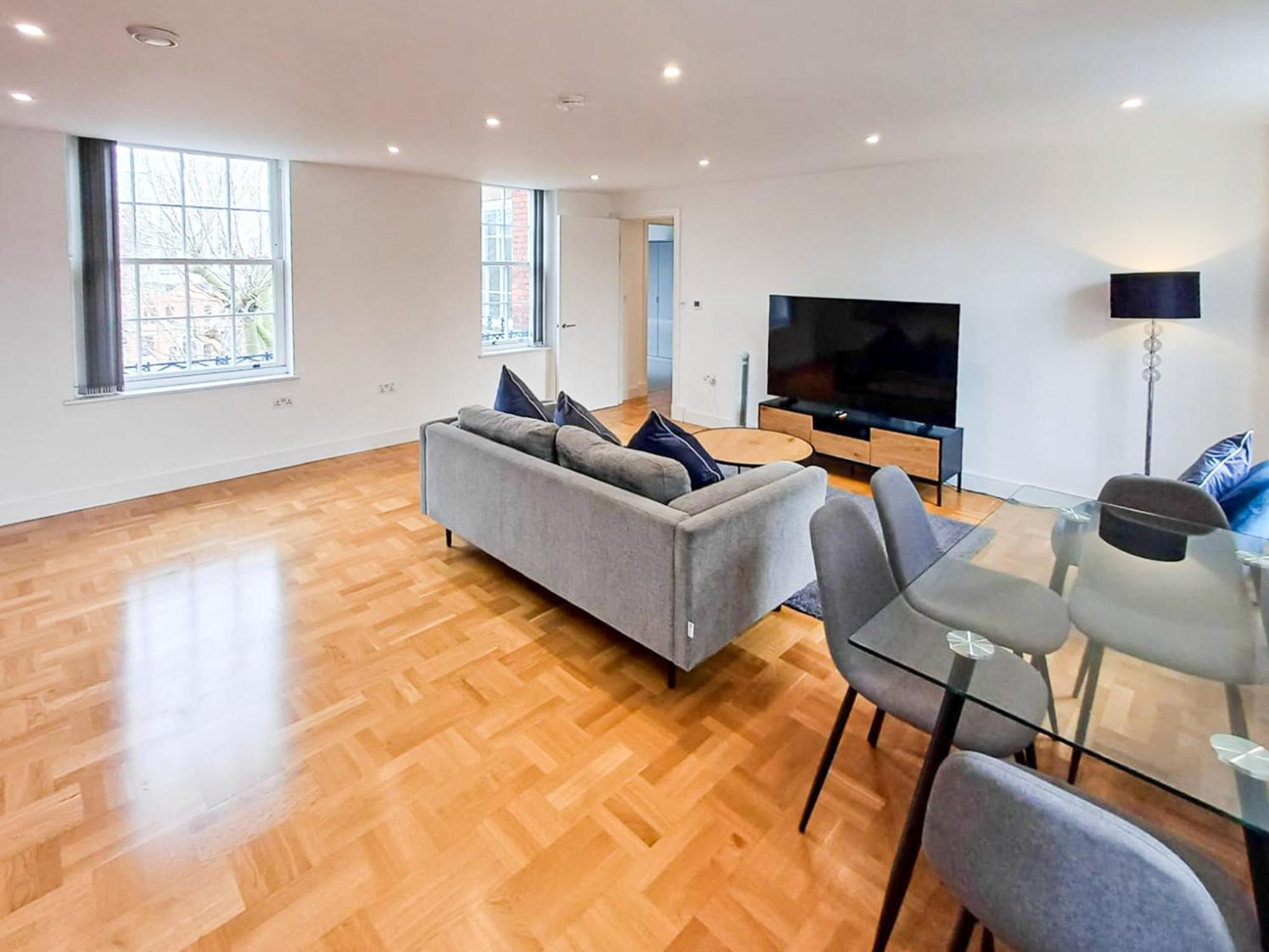 Modern 2-bedroom, 2-bathroom In West Kensington Appartamento *